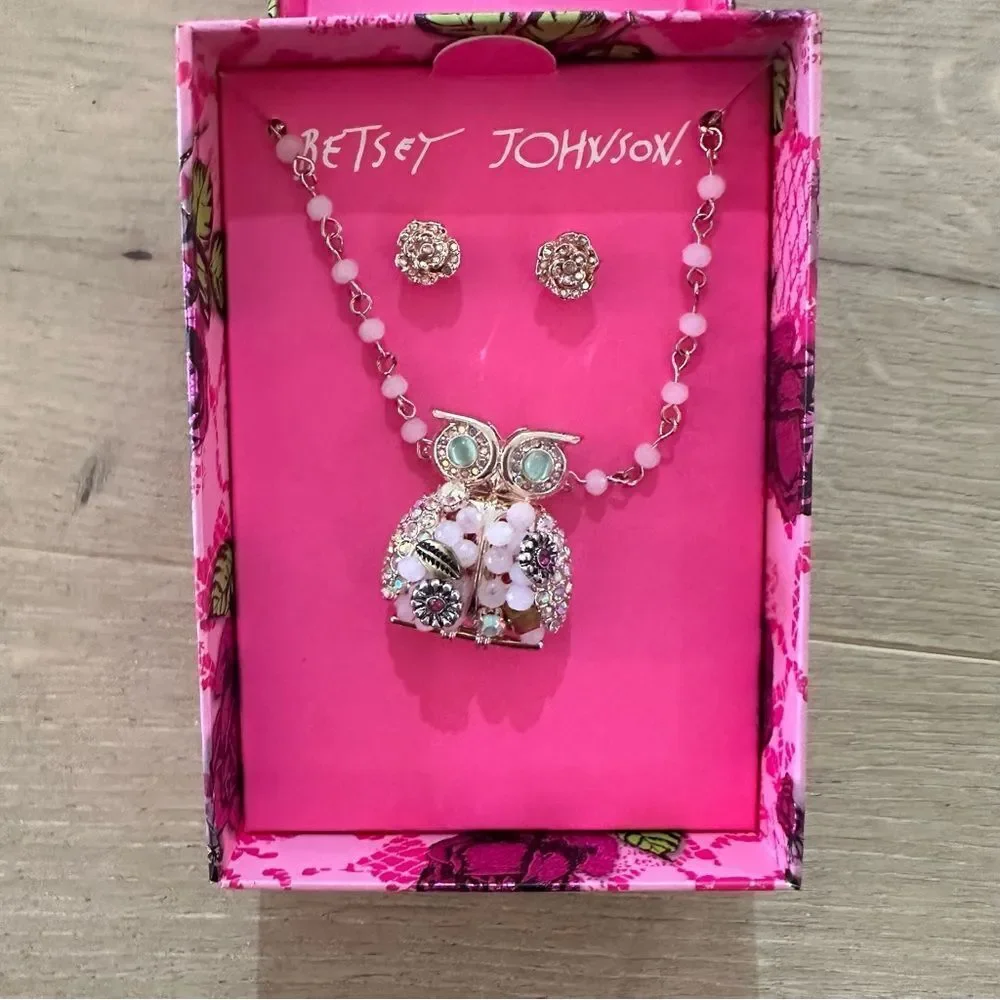 Betsey Johnson new box